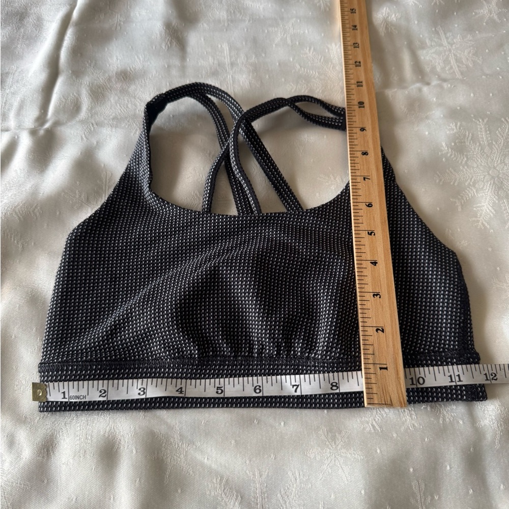 Lululemon athletic bra - Picture 6 of 6